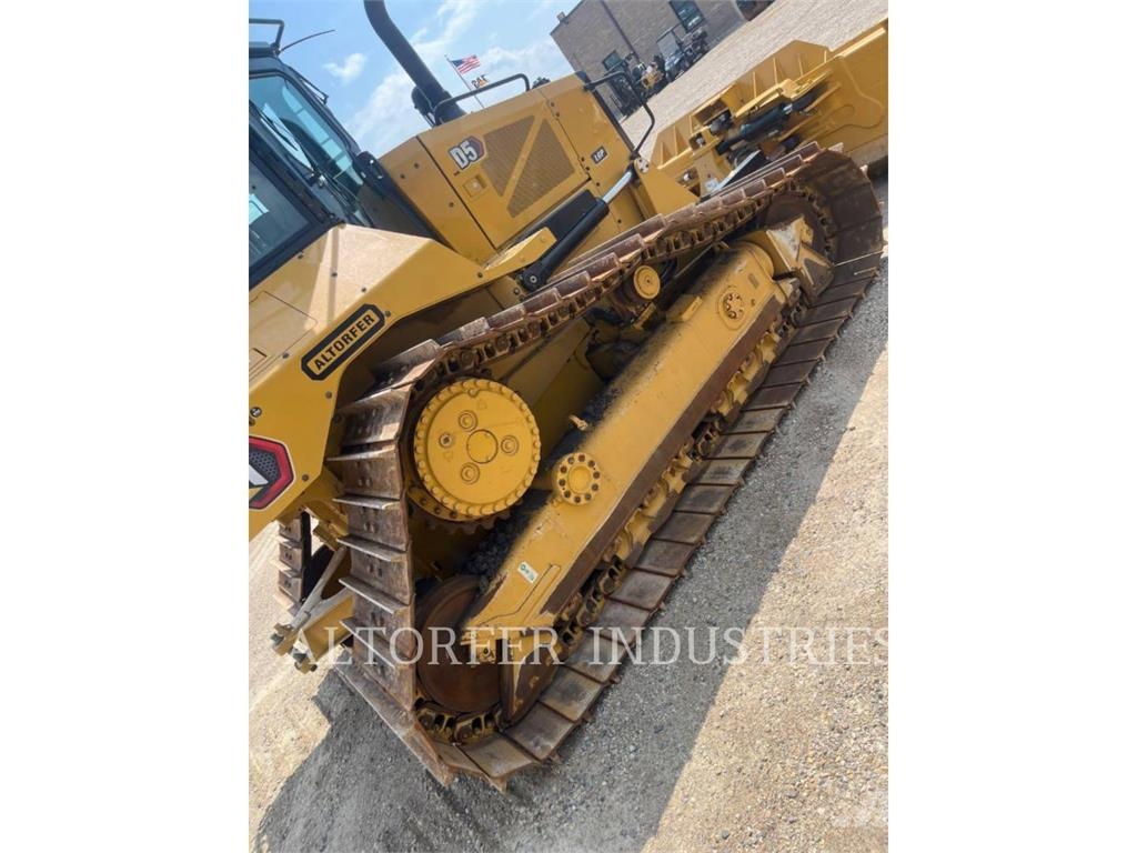 CAT D5-17VPLGP 履帶推土機