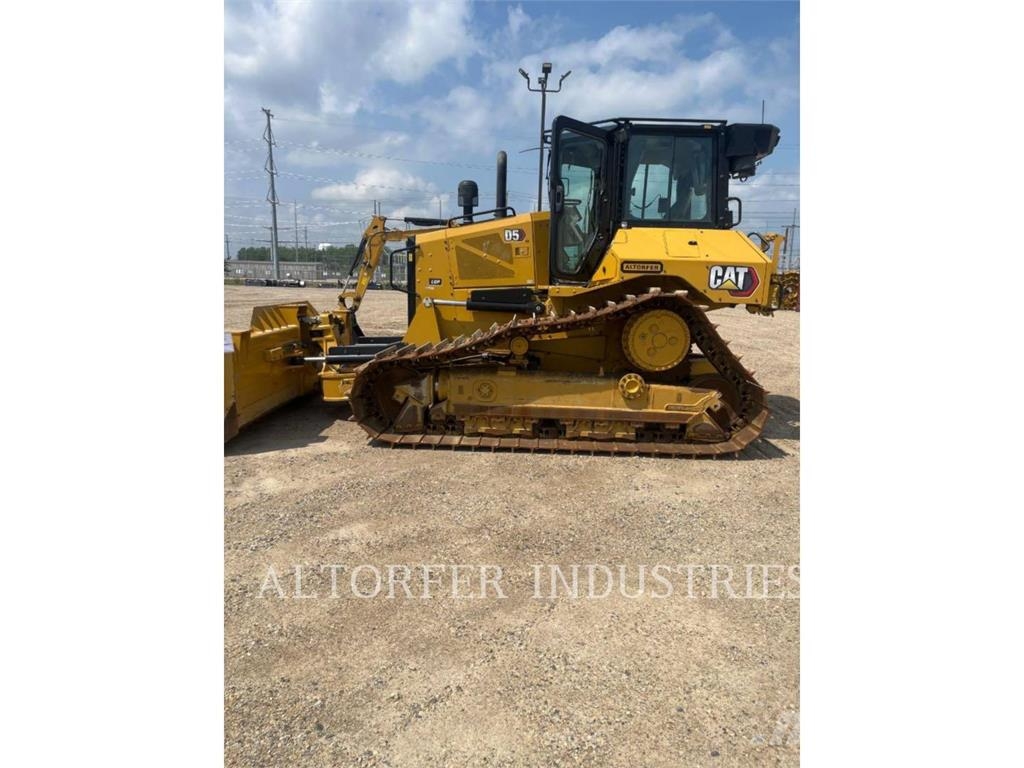 CAT D5-17VPLGP 履帶推土機