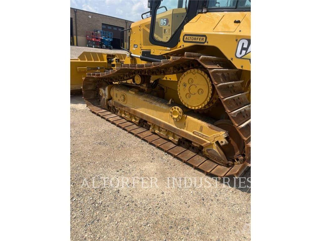 CAT D5-17VPLGP 履帶推土機