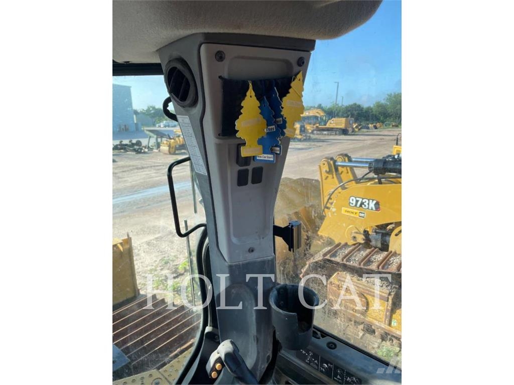CAT D5 LGP Гусеничные бульдозеры