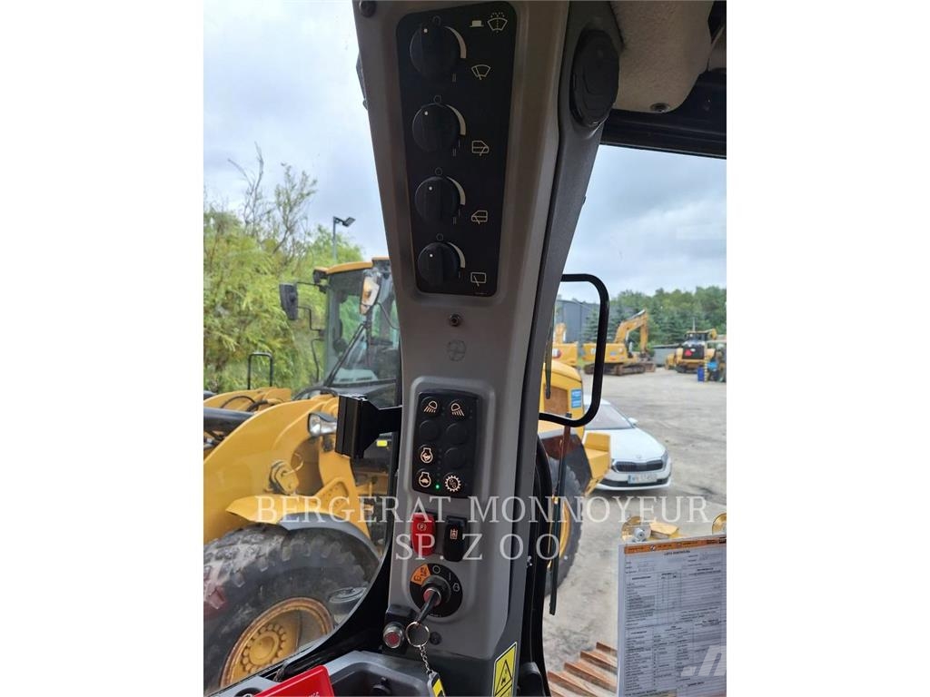 CAT D5 LGP 履帶推土機