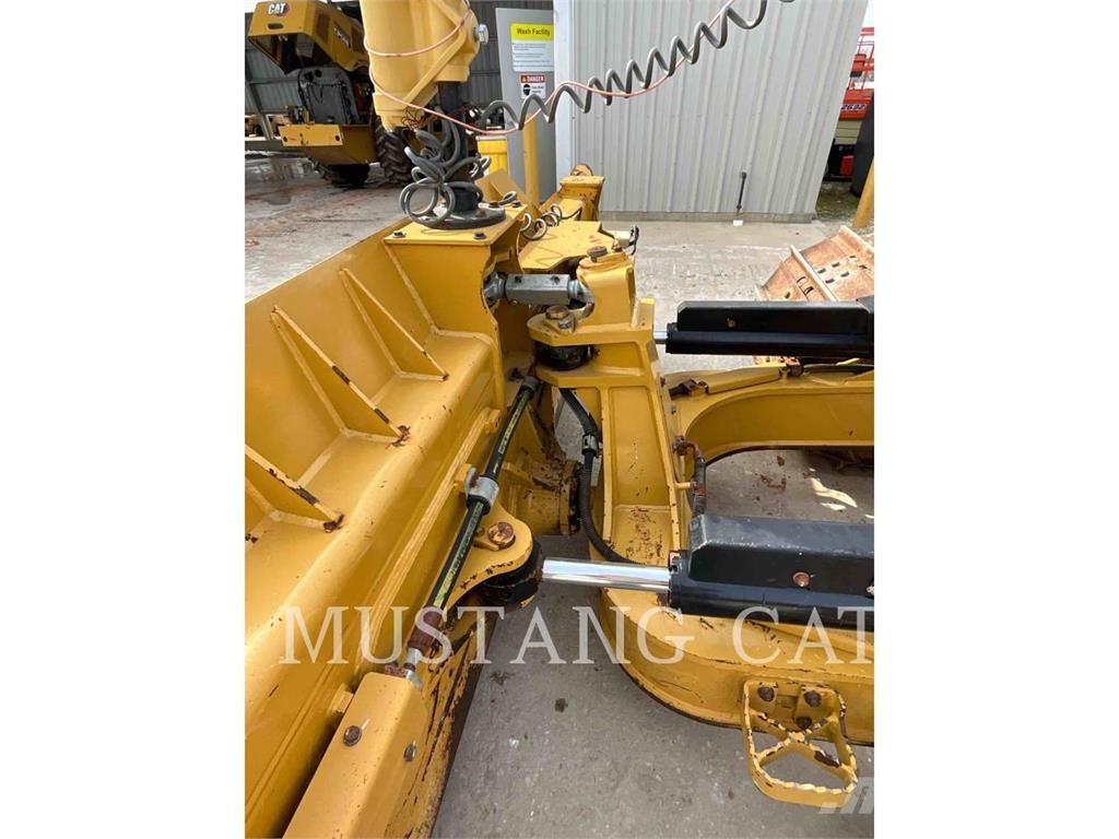CAT D5 LGP S1 履帶推土機