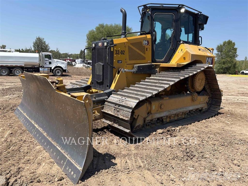 CAT D5 LGP VP Buldožerji goseničarji