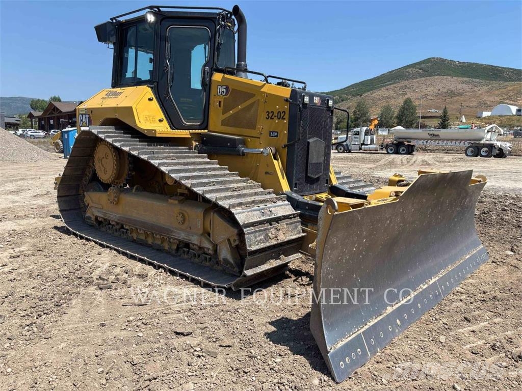 CAT D5 LGP VP Buldožerji goseničarji