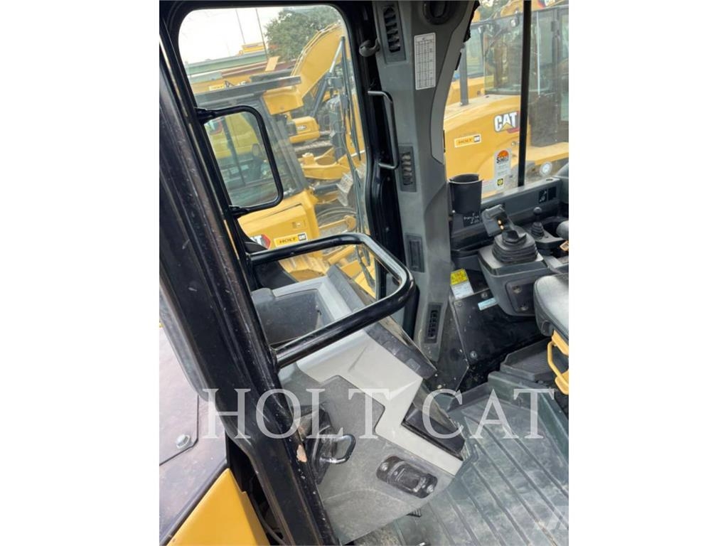 CAT D5 LGPVP Crawler dozers