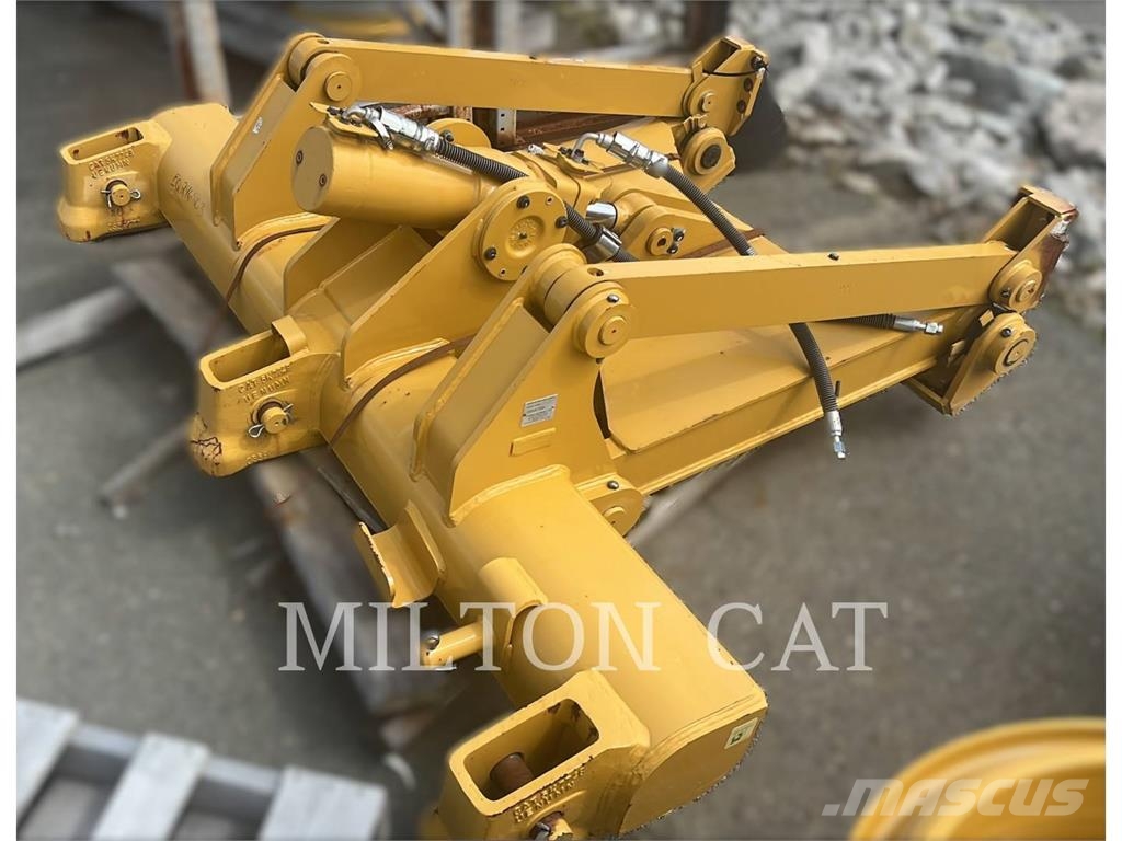 CAT D5 RIPPER MULTISHANK W/3 TEETH STRAIGHT Kultivatoriai-purentuvai