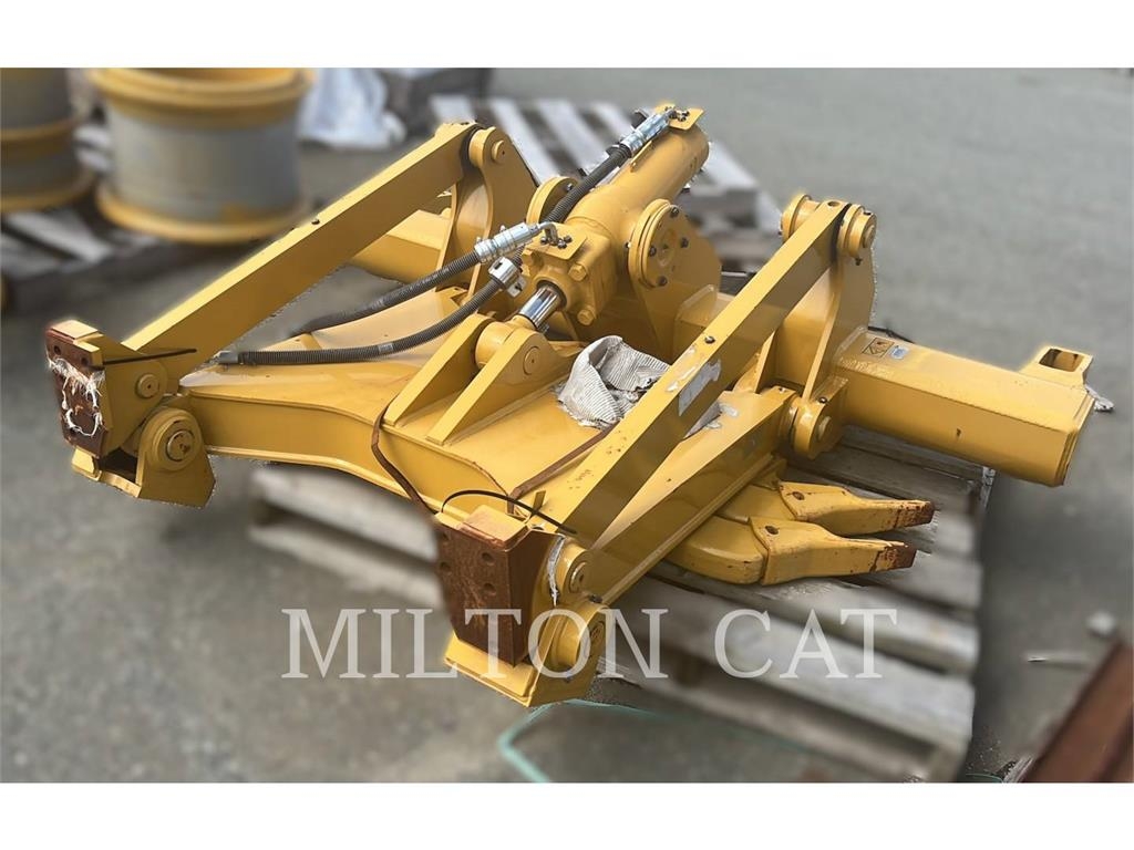 CAT D5 RIPPER MULTISHANK W/3 TEETH STRAIGHT Kultivatoriai-purentuvai