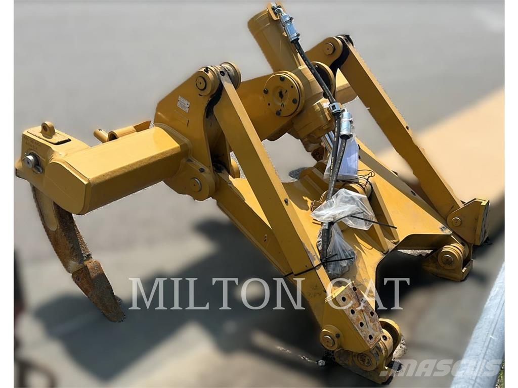 CAT D5 RIPPER PKG CURVED TEETH Εκχερσωτές