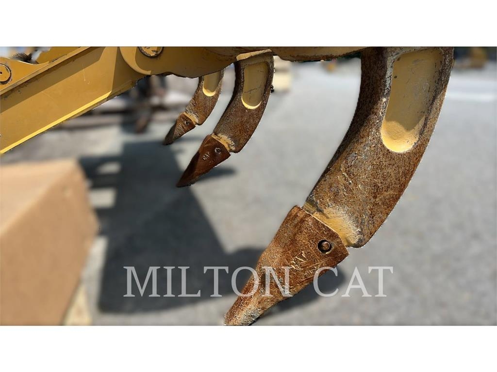 CAT D5 RIPPER PKG CURVED TEETH Εκχερσωτές