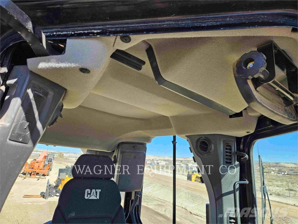 CAT D5 VP Buldožerji goseničarji