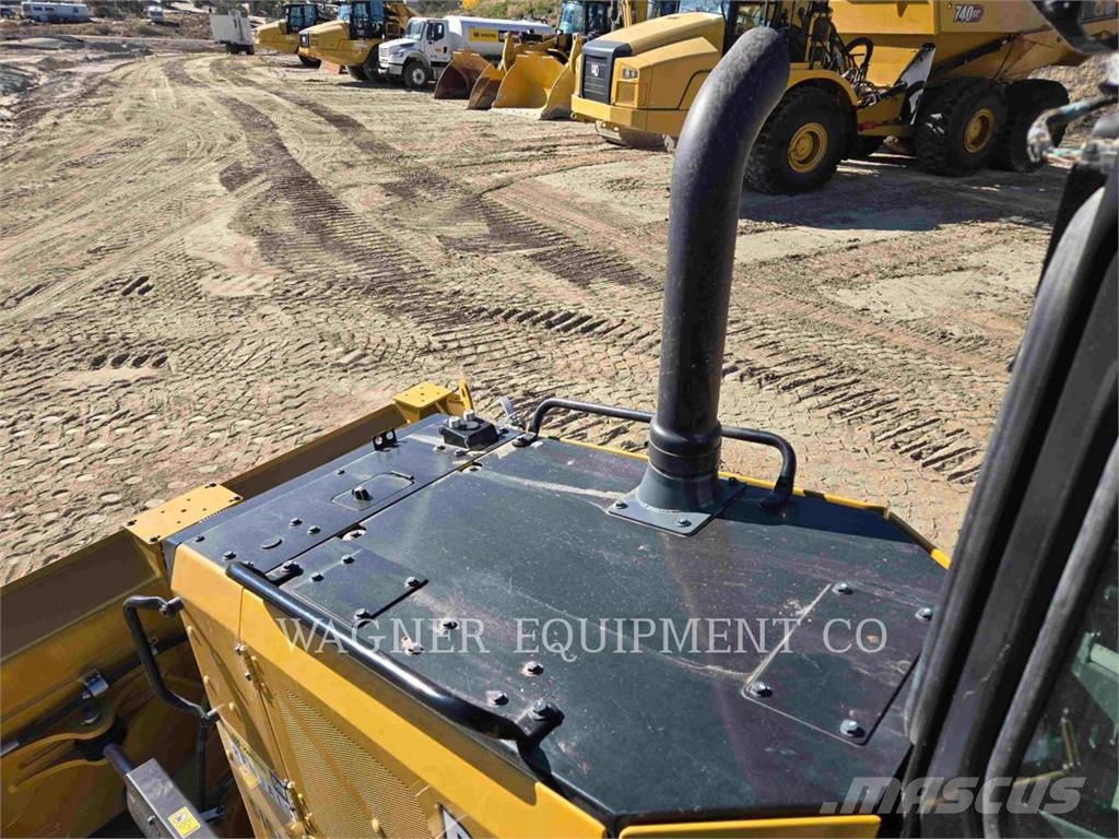 CAT D5 VP Crawler dozers