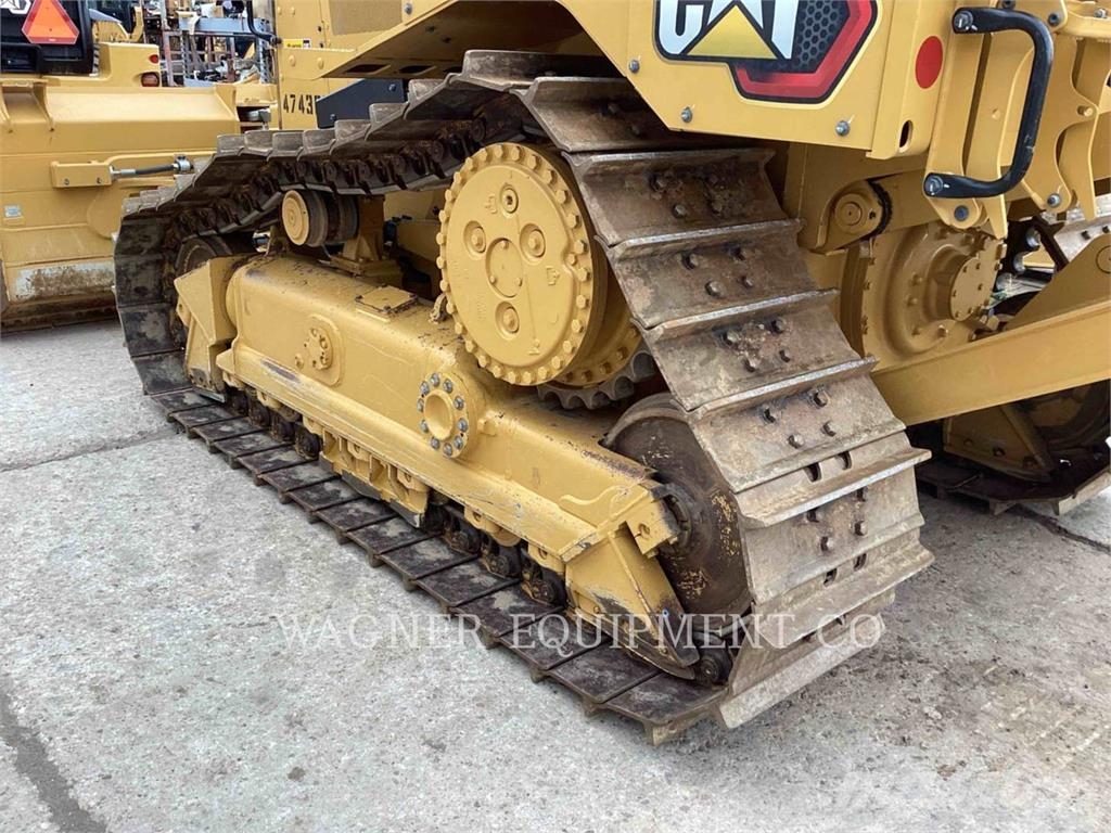 CAT D5 VP Telaketjupuskutraktorit