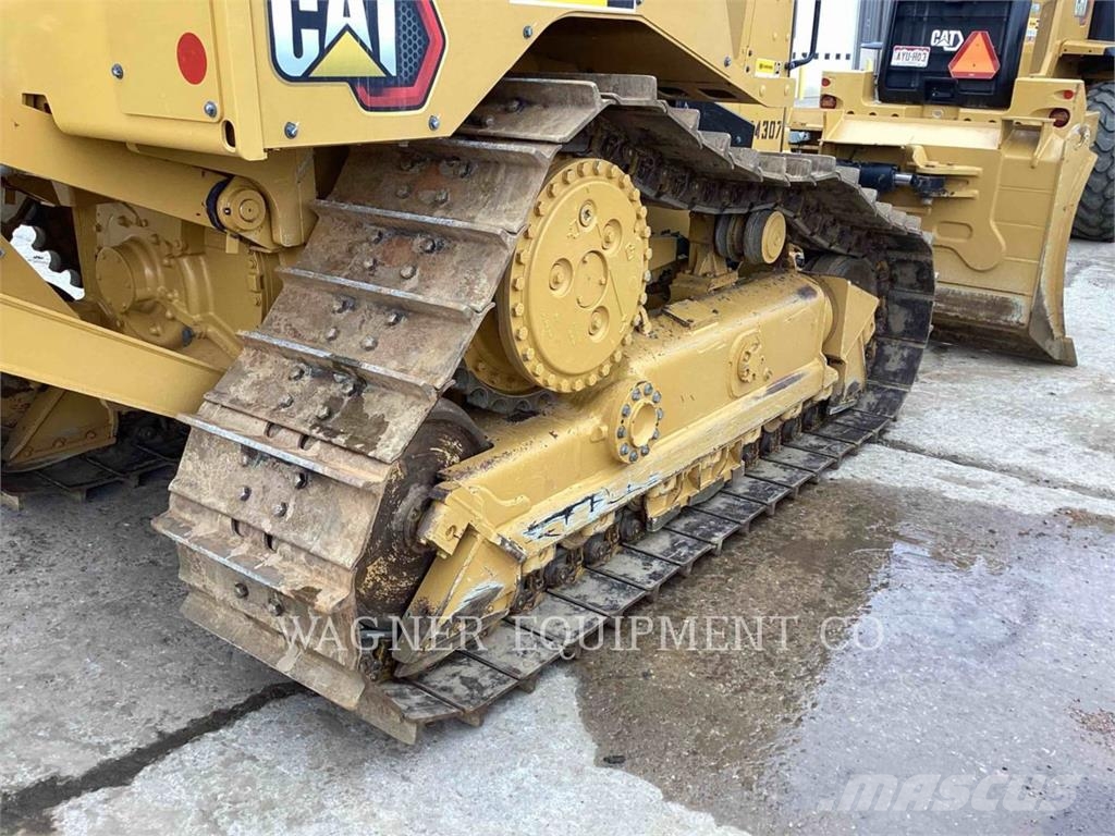 CAT D5 VP Telaketjupuskutraktorit