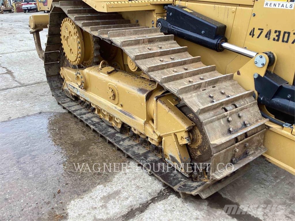 CAT D5 VP Telaketjupuskutraktorit