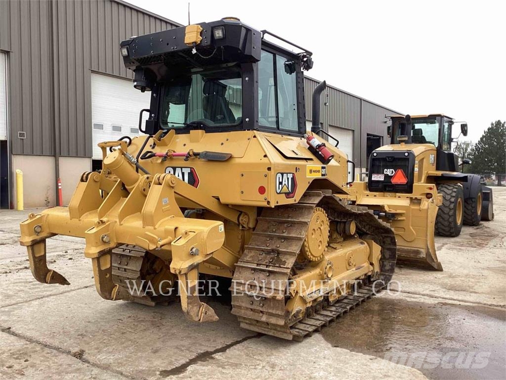 CAT D5 VP Telaketjupuskutraktorit