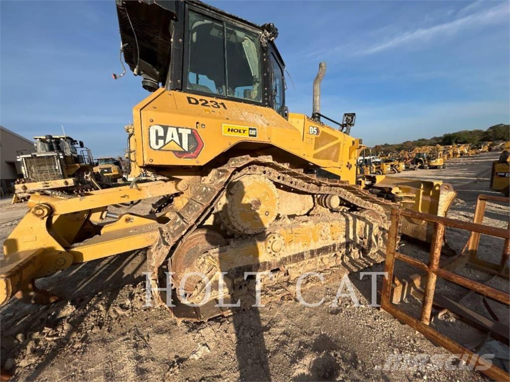 CAT D5 VP3 Crawler dozers
