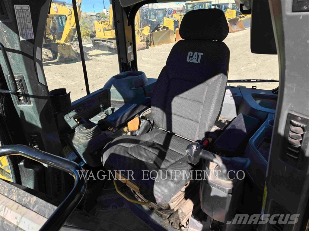 CAT D517VP Bulldozer