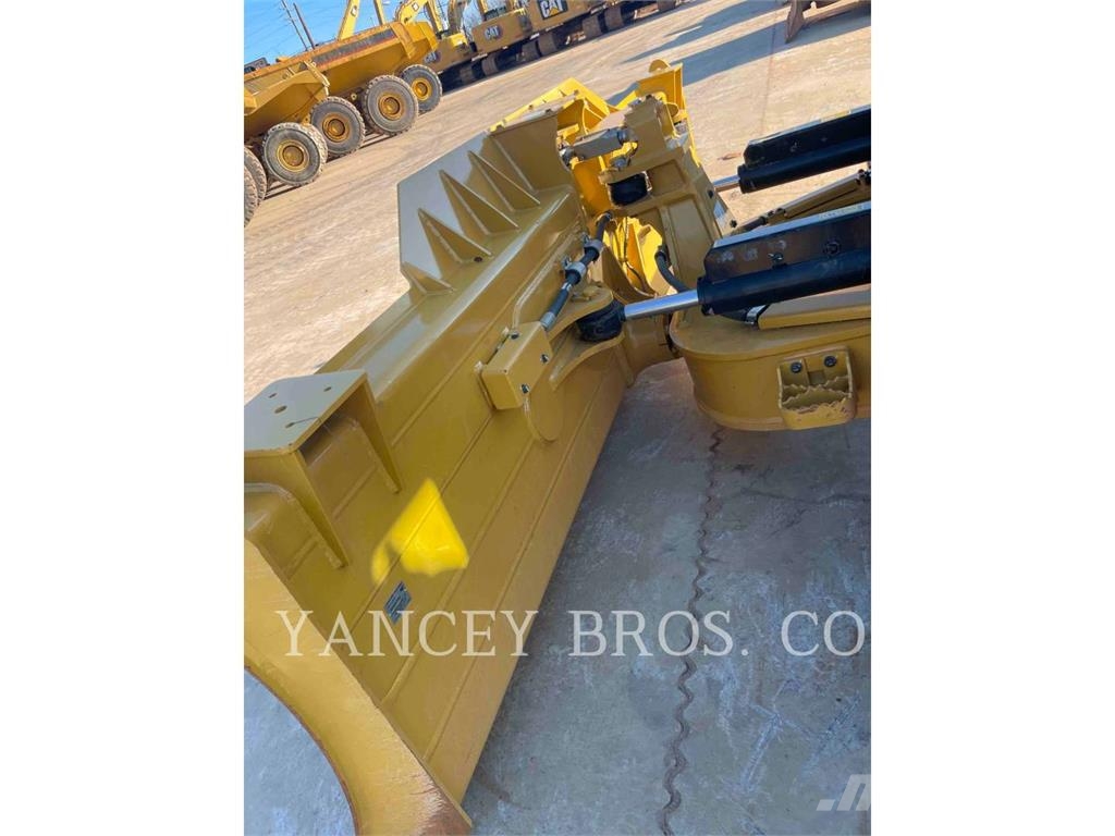 CAT D517VP Crawler dozers