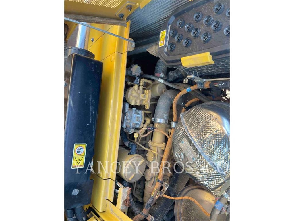 CAT D517VP Crawler dozers