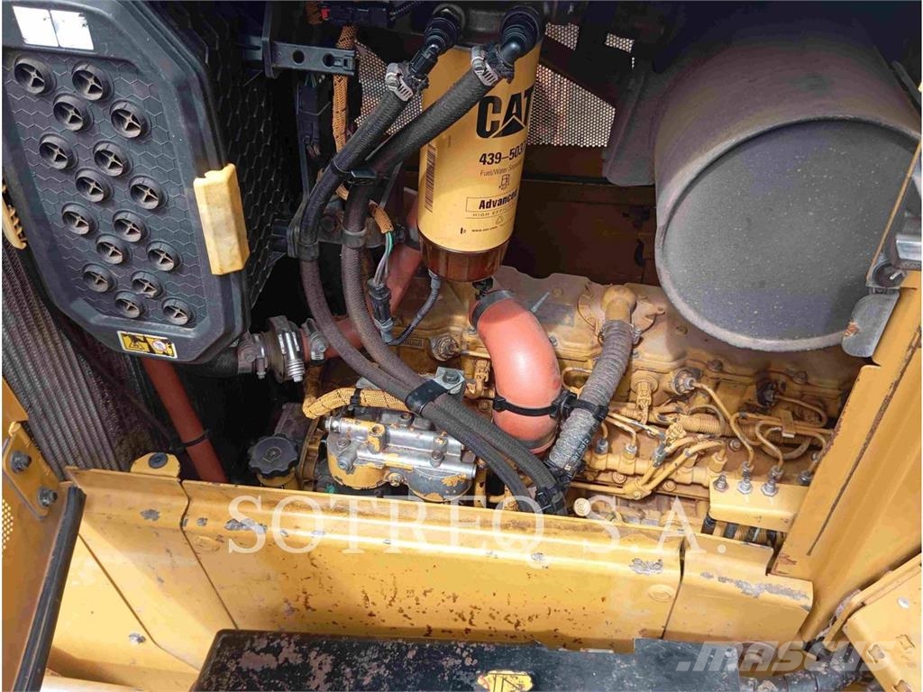 CAT D517VP 履帶推土機