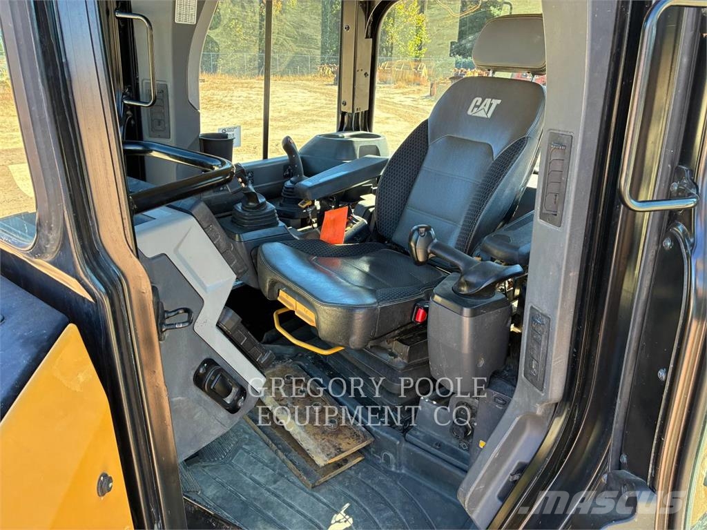 CAT D517VP Bandschaktare