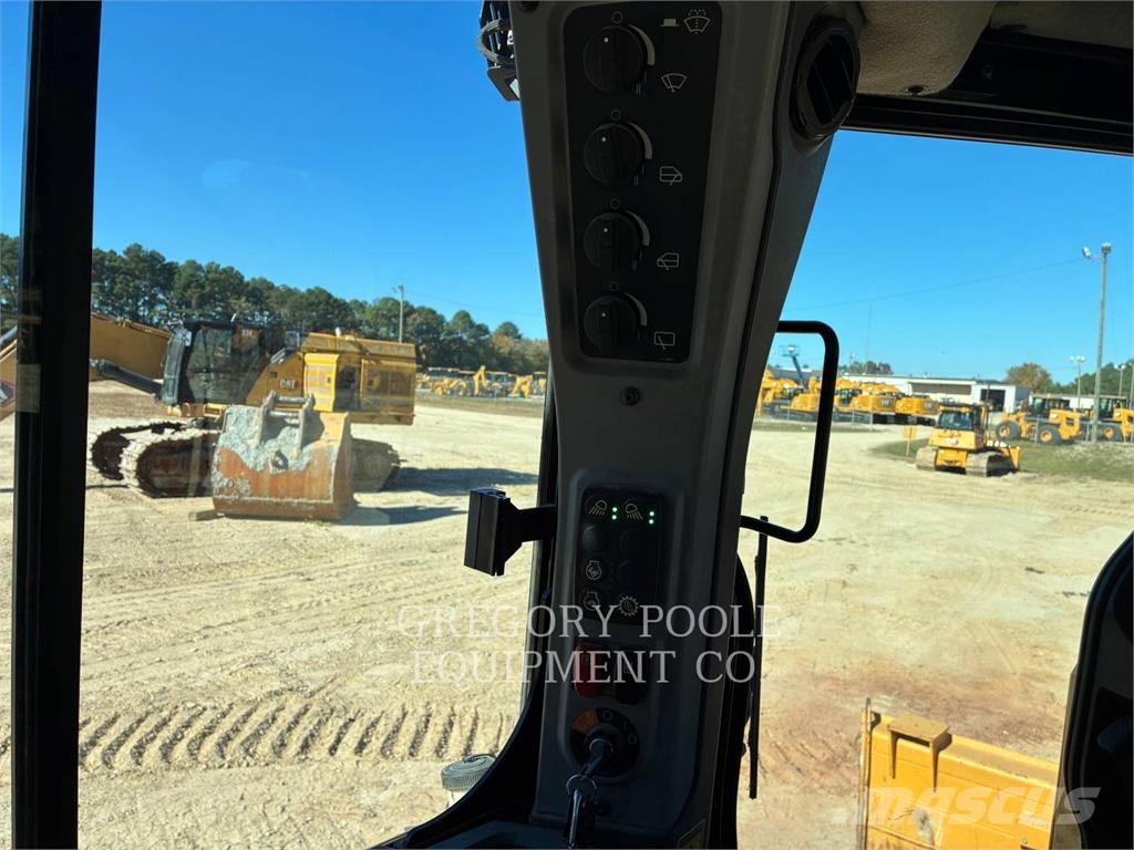 CAT D517VP Bandschaktare