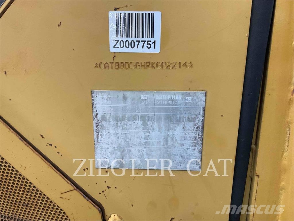 CAT D5G Kāpurķēžu buldozeri
