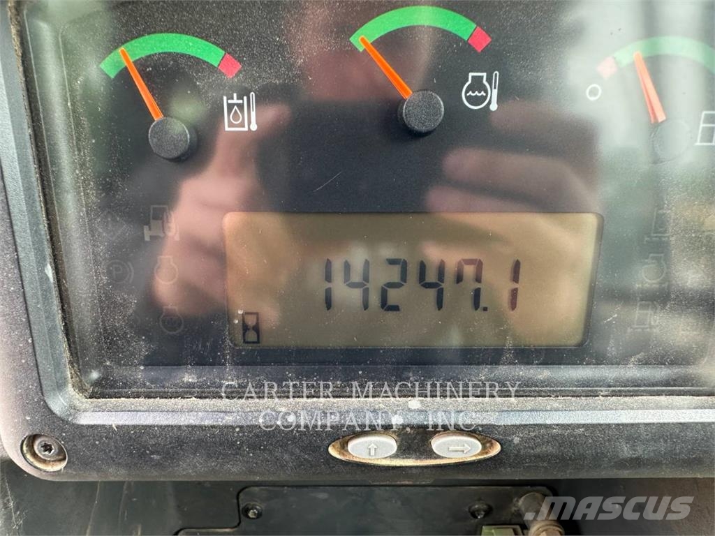 CAT D5K2 LGP 履帶推土機