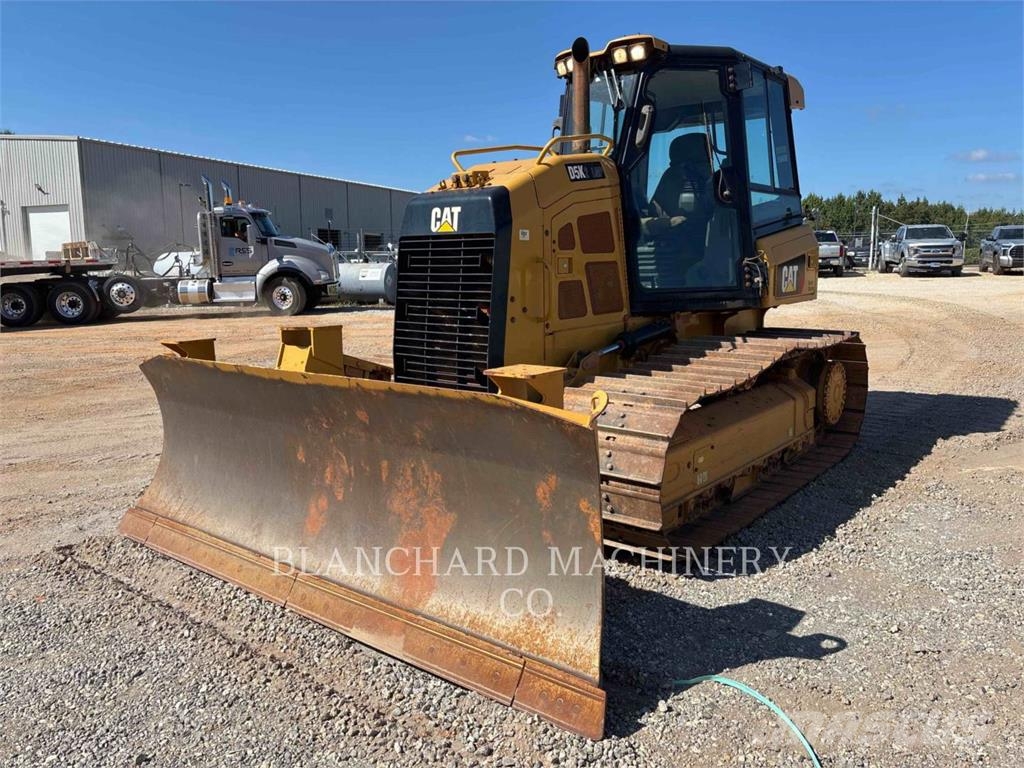 CAT D5K2LGP Buldožerji goseničarji