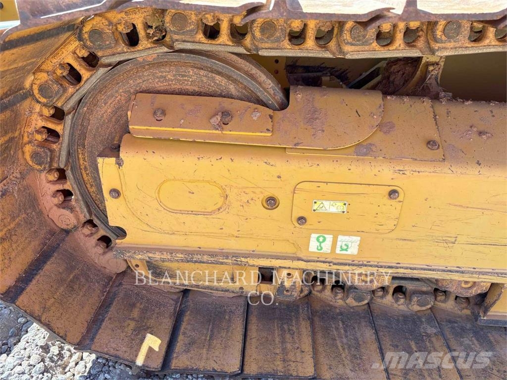 CAT D5K2LGP Buldožerji goseničarji