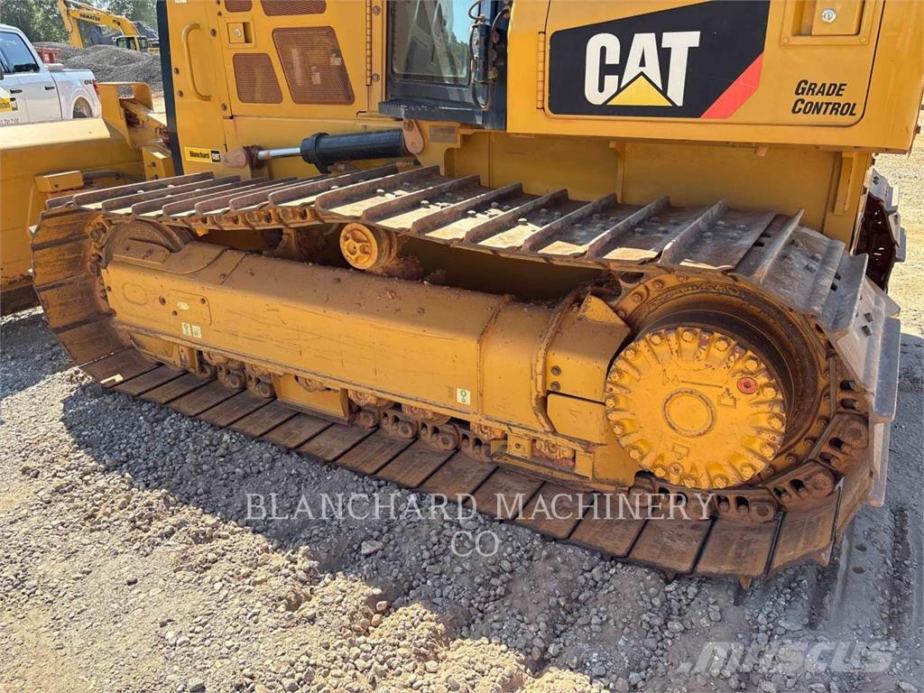 CAT D5K2LGP Buldožerji goseničarji