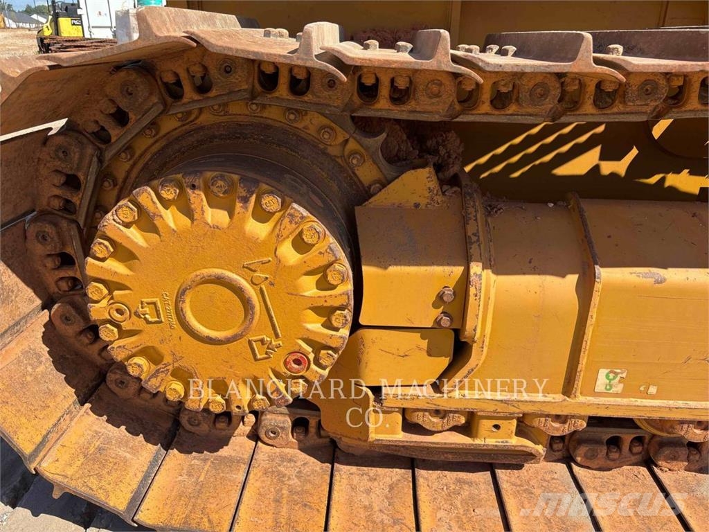 CAT D5K2LGP Buldožerji goseničarji