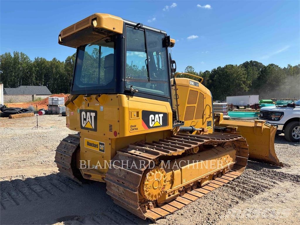 CAT D5K2LGP Buldožerji goseničarji