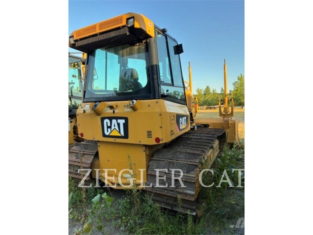 CAT D5K2LGP lánctalpas dózerek