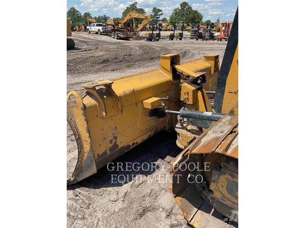 CAT D5K2LGP Гусеничні бульдозери