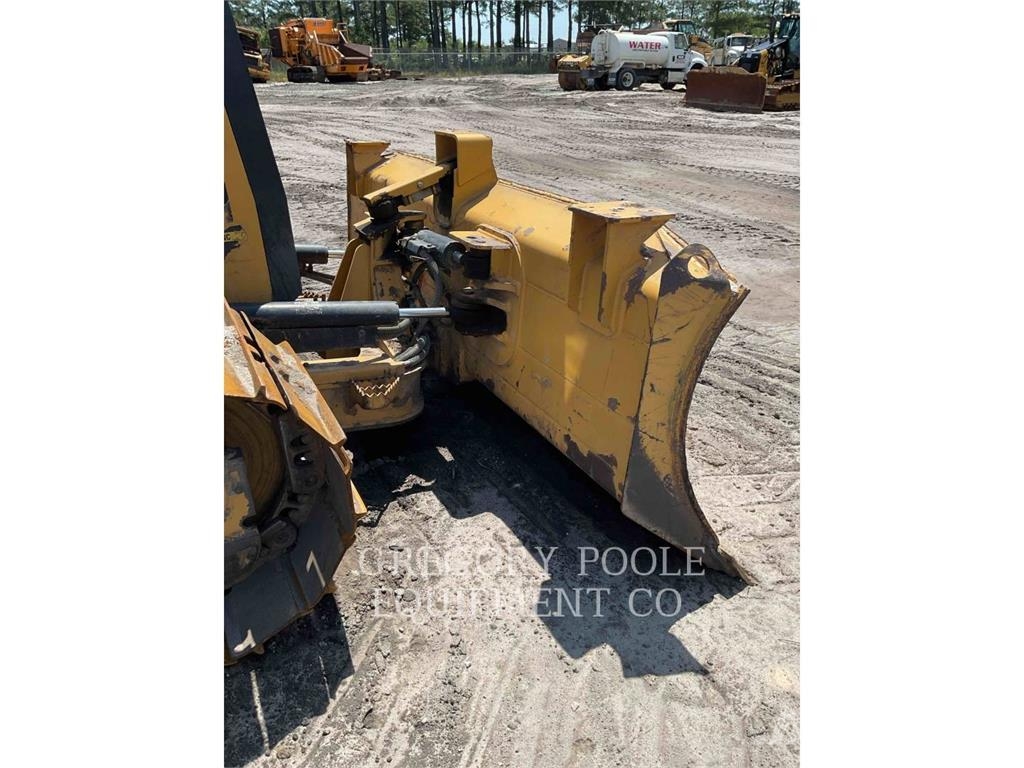 CAT D5K2LGP Гусеничні бульдозери