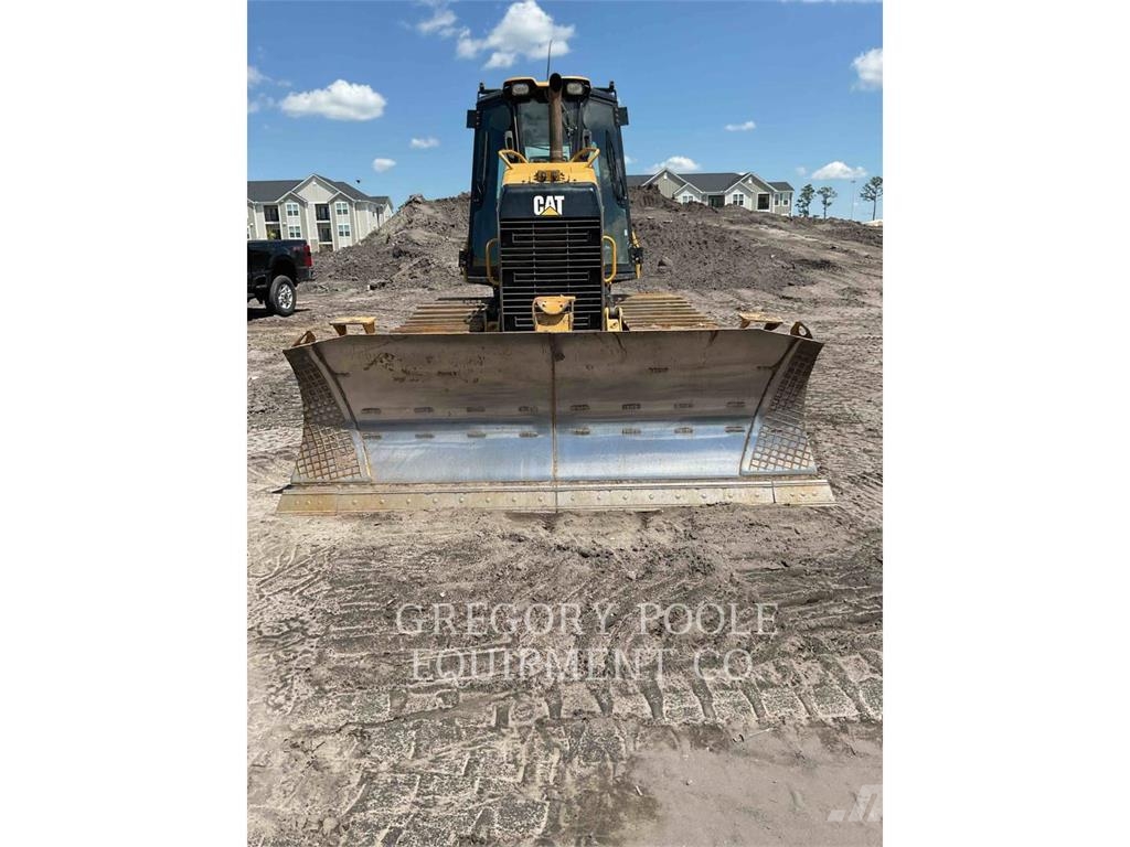 CAT D5K2LGP Гусеничні бульдозери
