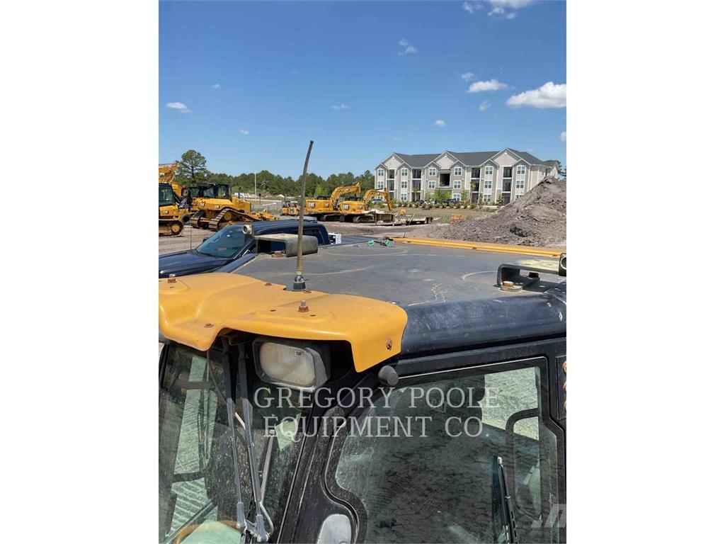CAT D5K2LGP Гусеничні бульдозери