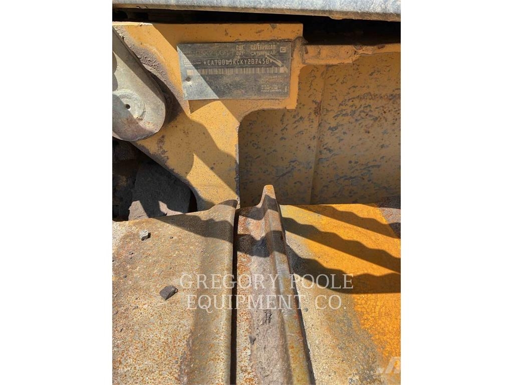 CAT D5K2LGP Гусеничні бульдозери