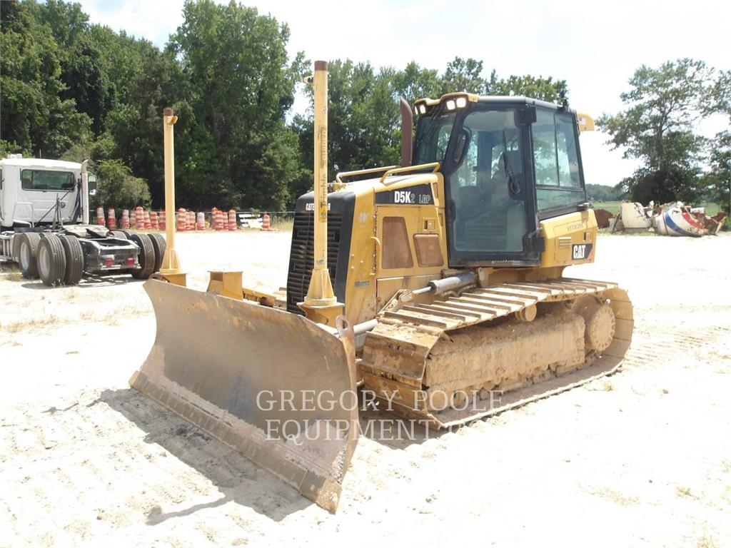 CAT D5K2LGP Bulldozer