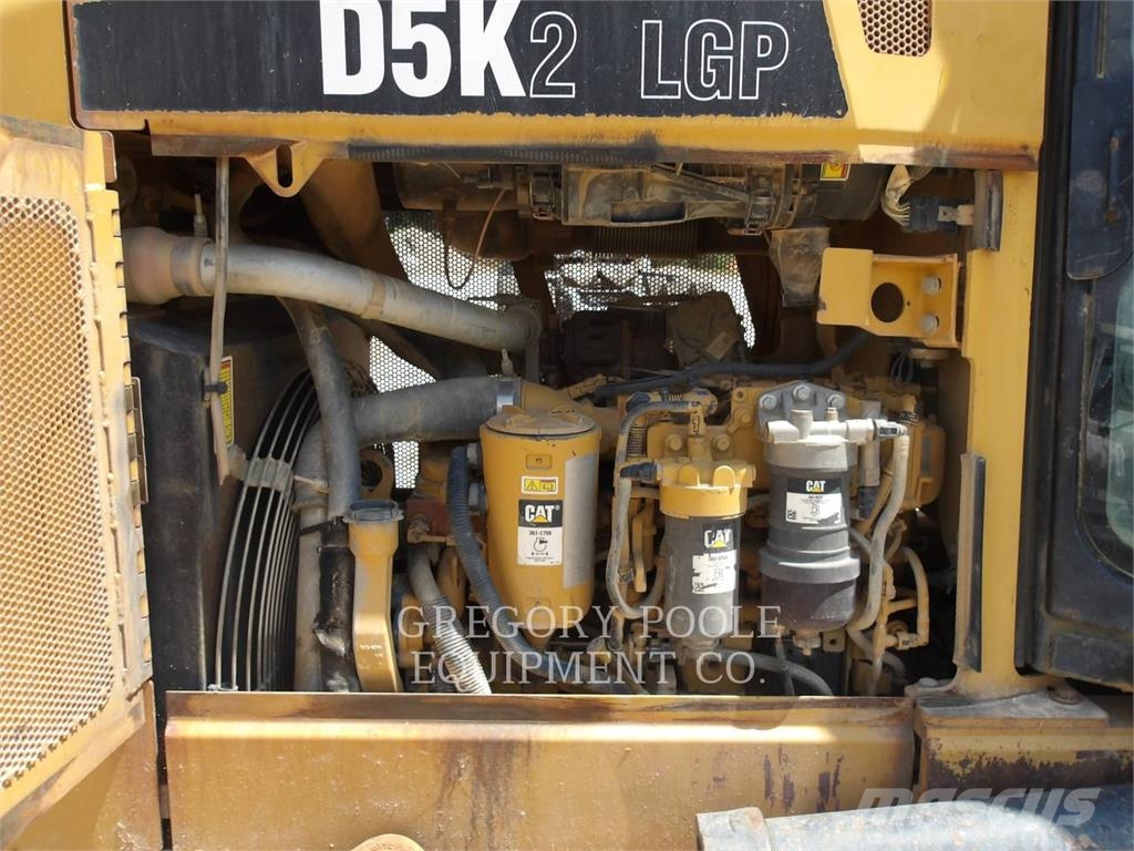 CAT D5K2LGP Bulldozer