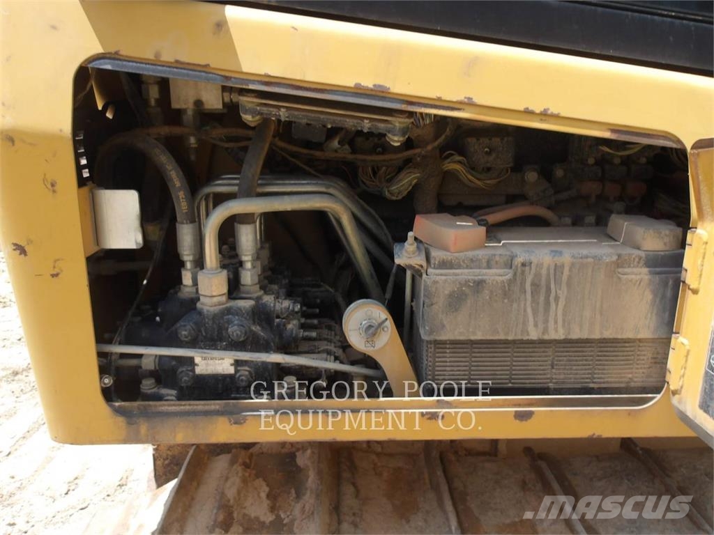 CAT D5K2LGP Bulldozer