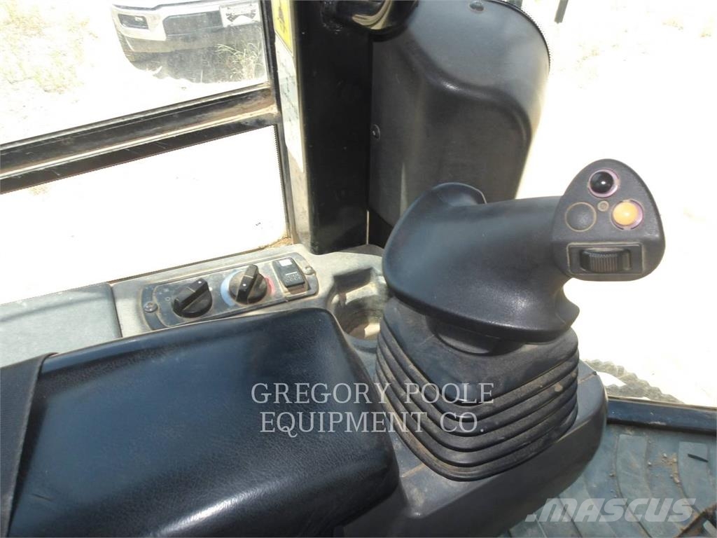 CAT D5K2LGP Bulldozer
