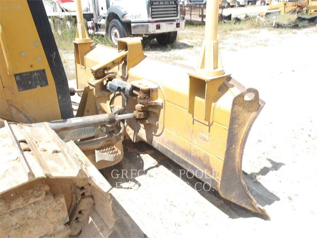 CAT D5K2LGP Bulldozer
