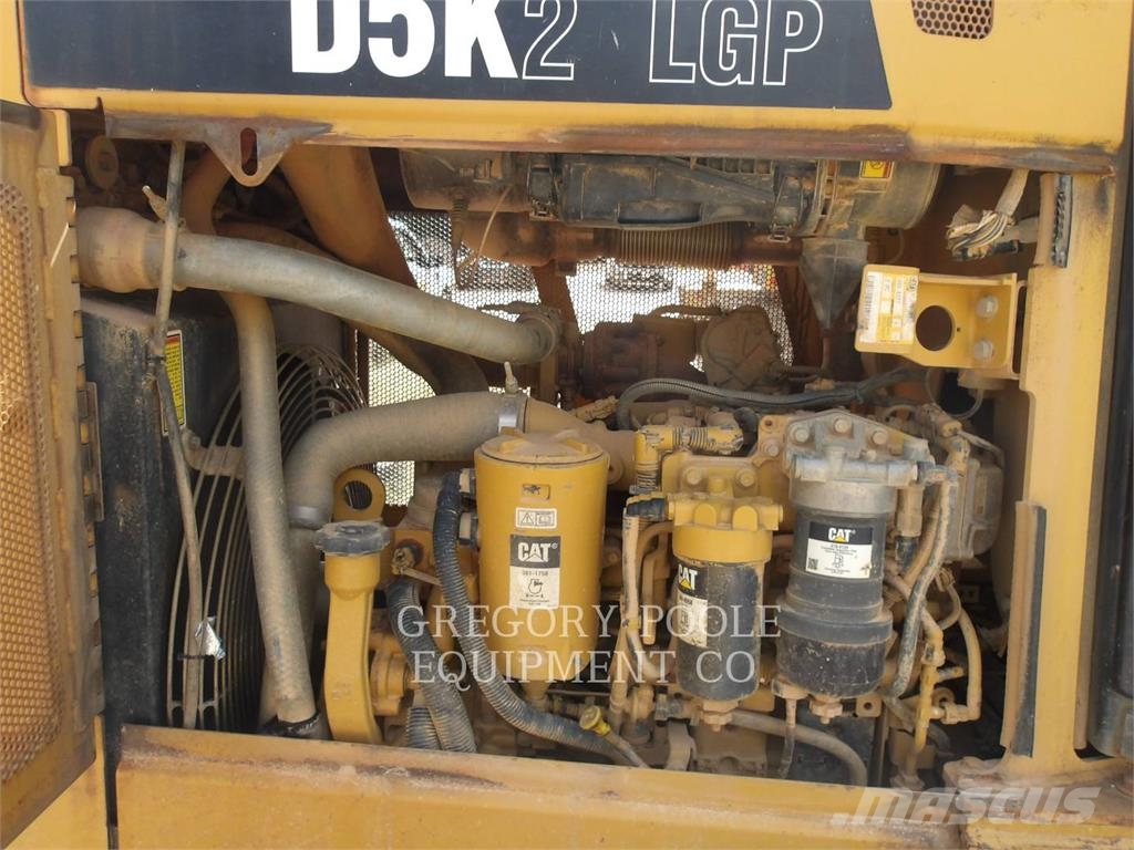 CAT D5K2LGP Bulldozer