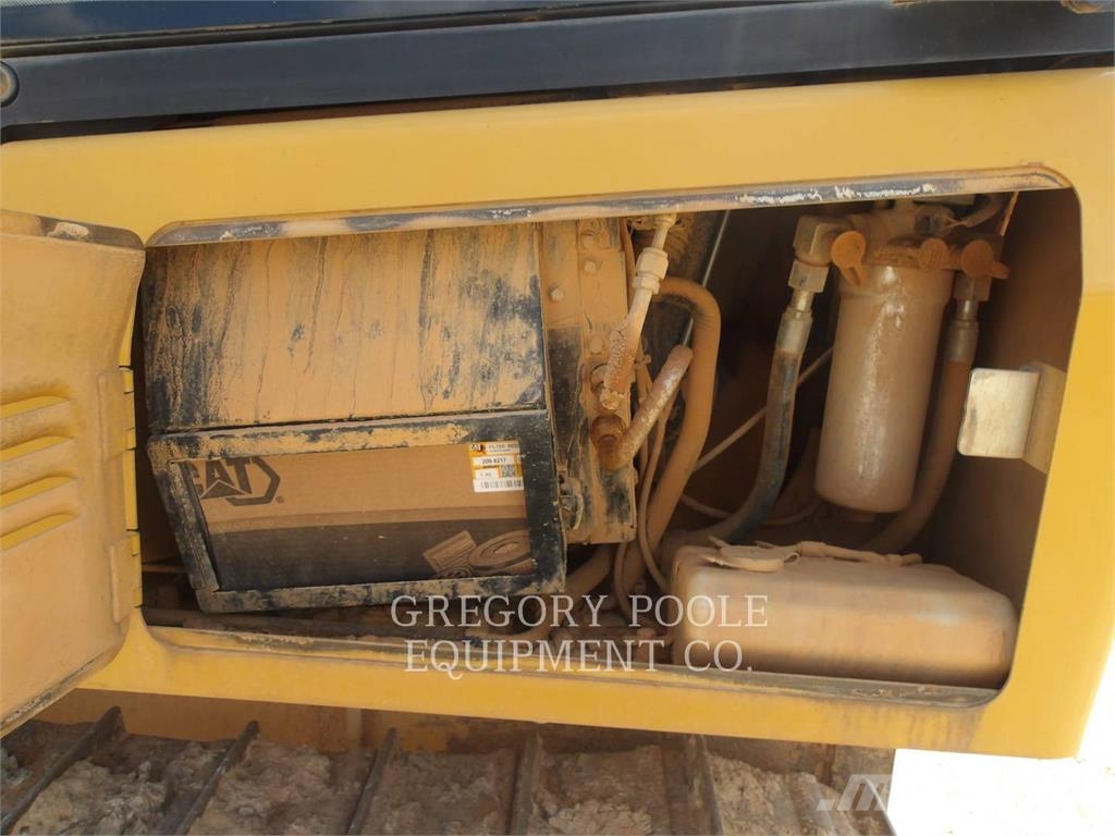 CAT D5K2LGP Bulldozer