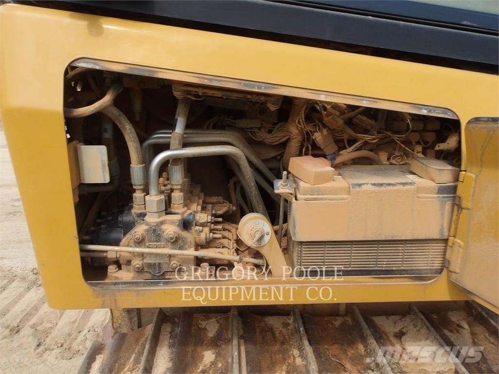 CAT D5K2LGP Bulldozer