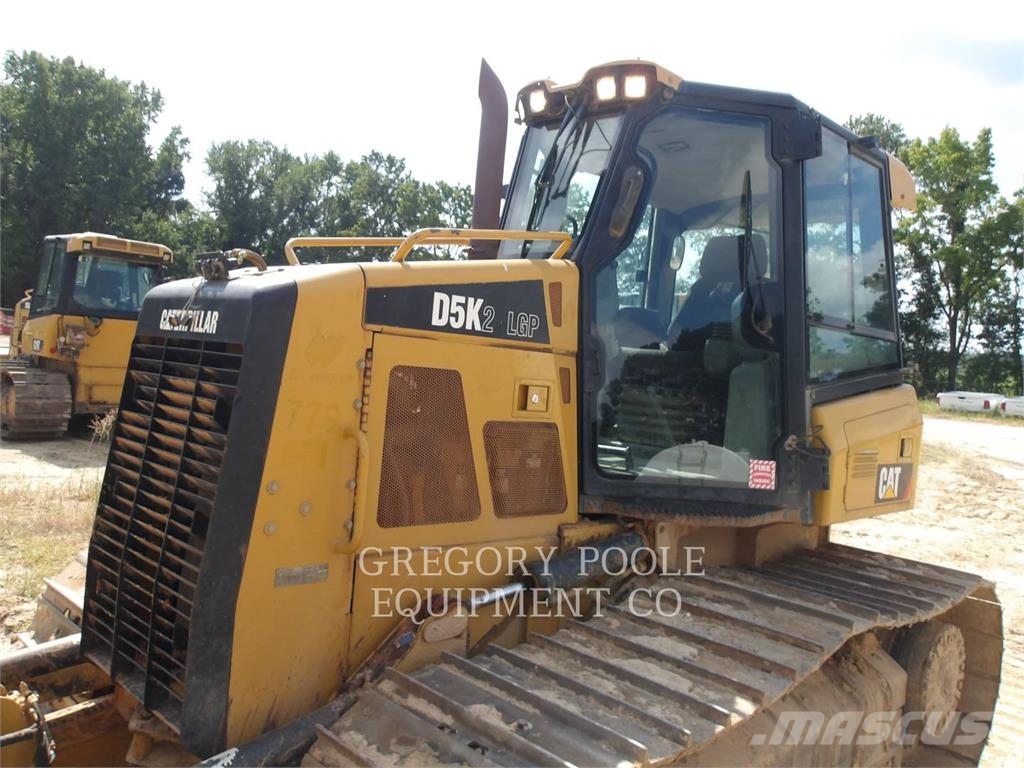 CAT D5K2LGP Bulldozer