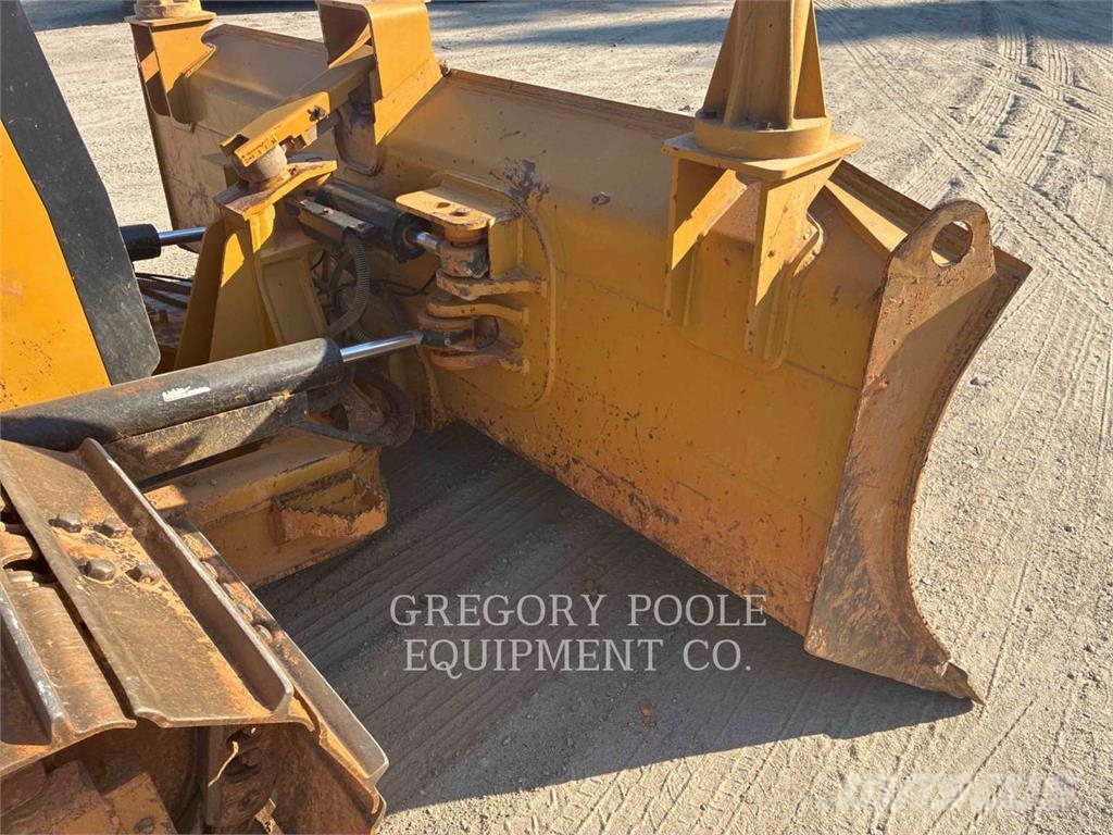 CAT D5K2LGP Bulldozer