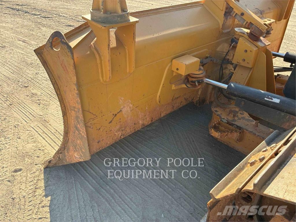 CAT D5K2LGP Bulldozer